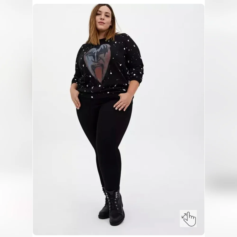 Torrid 6x KISS Band Splatter Fleece Sweatshirt- Gene Simmons - Picture 2 of 9